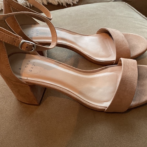 Blush Strappy Block Heels A New Day sz 7.5 - Picture 2 of 5